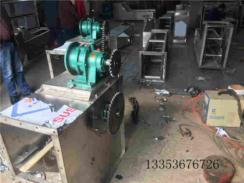 Z型翻斗提升機生產(chǎn)廠家試機運行視頻-圖紙設(shè)計參數(shù)選型